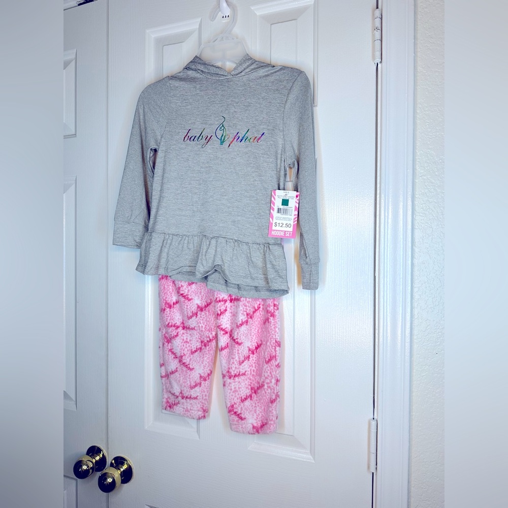 Baby phat pullover hoodie 5/6